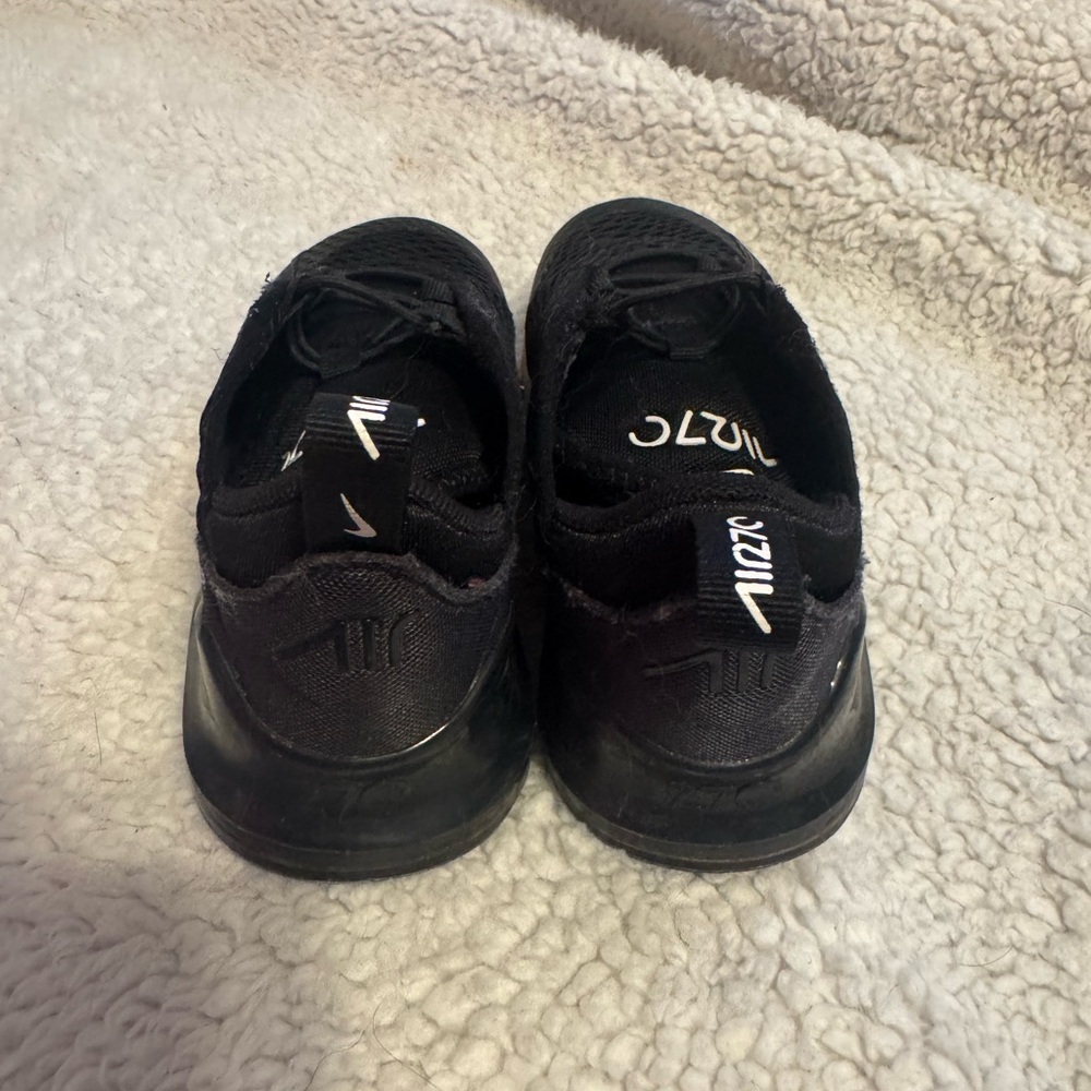 Nike Air Max 270 Black White Toddler  Sneakers Lace Up Shoes DD1646-002 SIZE 9C - Picture 3 of 5